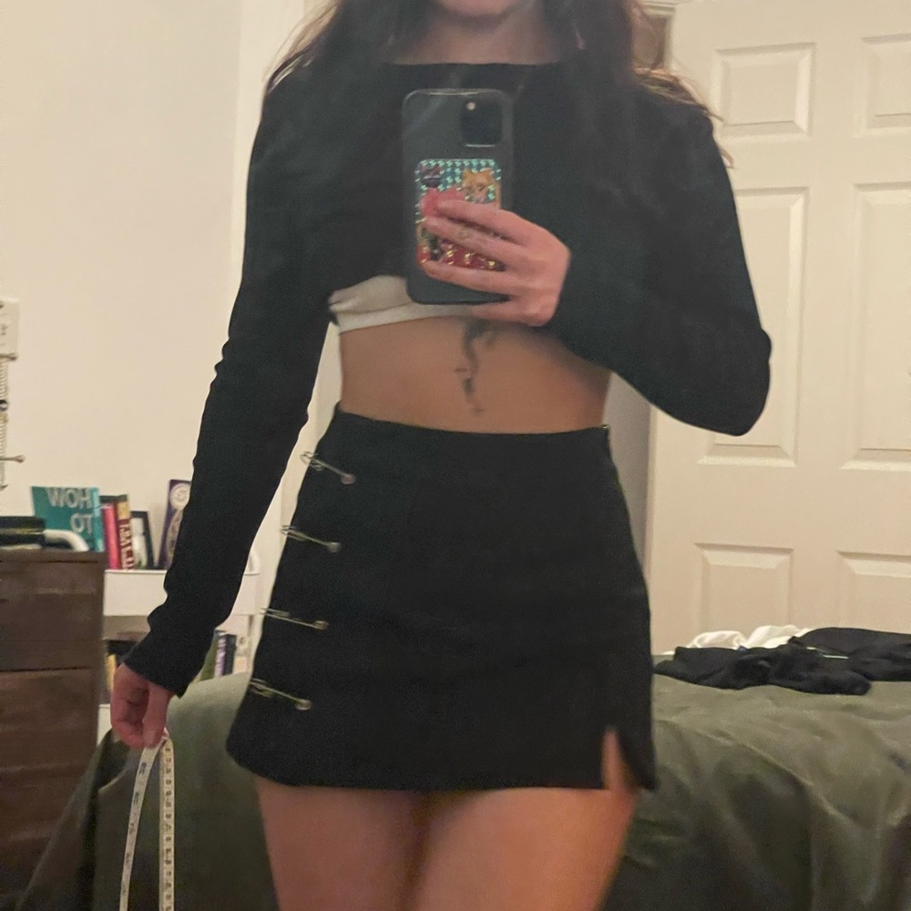 UNIF skirt size 28 waist